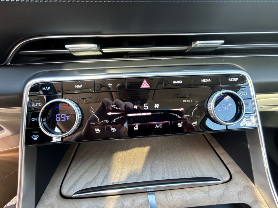 2024 Genesis GV80 3.5T (A8)