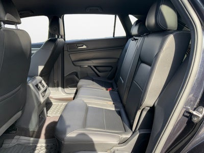 2021 Volkswagen Atlas Cross Sport 2.0T SE w/Technology
