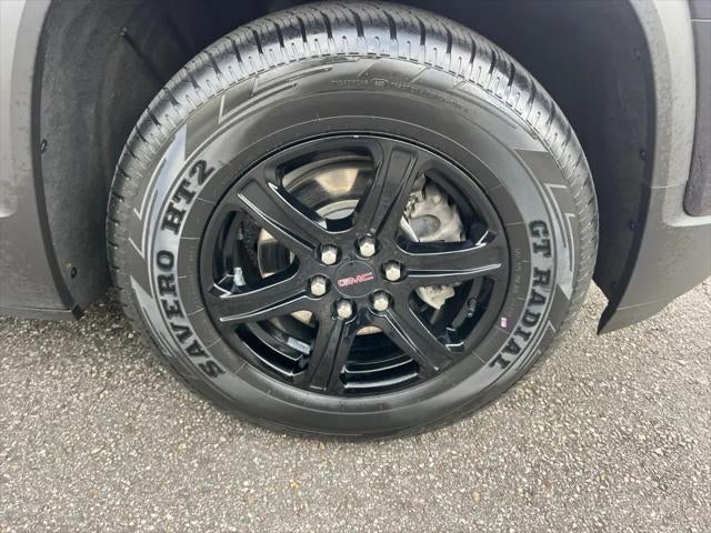 2022 GMC Acadia AT4