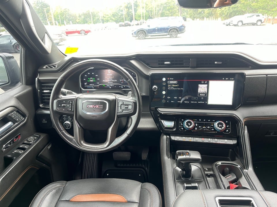 2022 GMC Sierra AT4