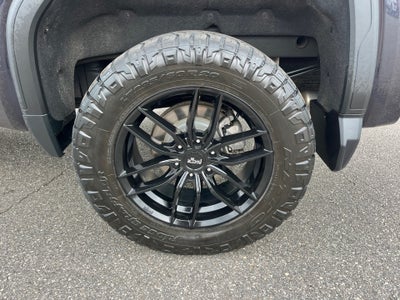 2022 GMC Sierra AT4