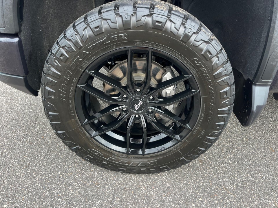 2022 GMC Sierra AT4