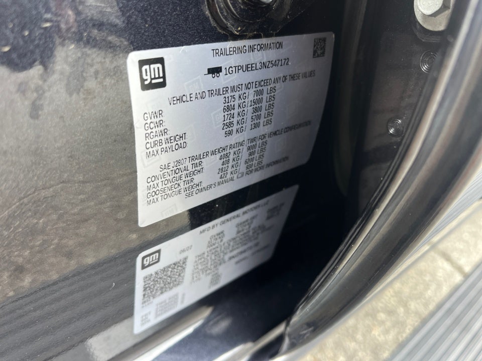 2022 GMC Sierra AT4