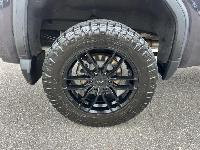 2022 GMC Sierra AT4