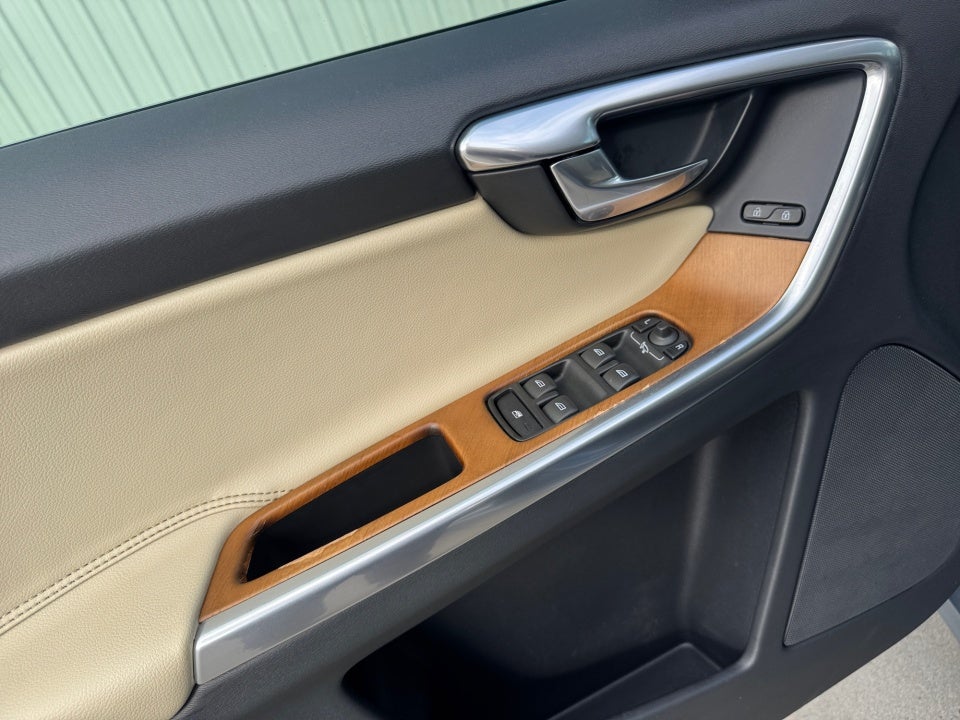 2017 Volvo XC60 Inscription