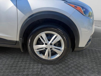 2018 Nissan Kicks S