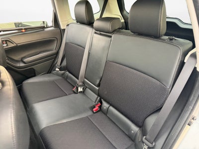 2018 Subaru Forester Premium Black Edition w/EyeSight