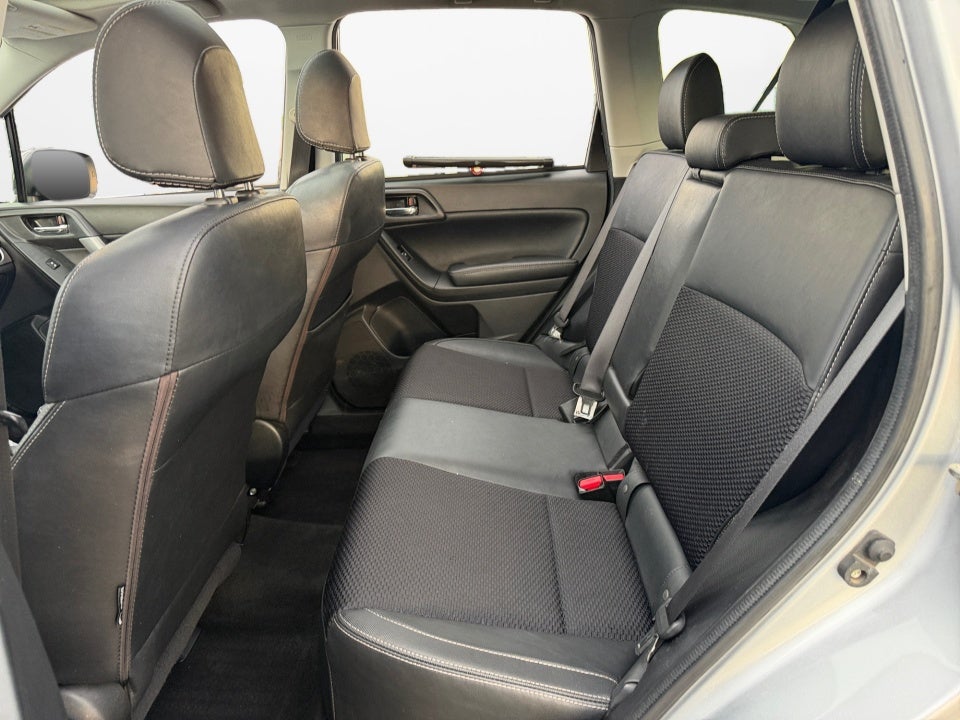 2018 Subaru Forester Premium Black Edition w/EyeSight