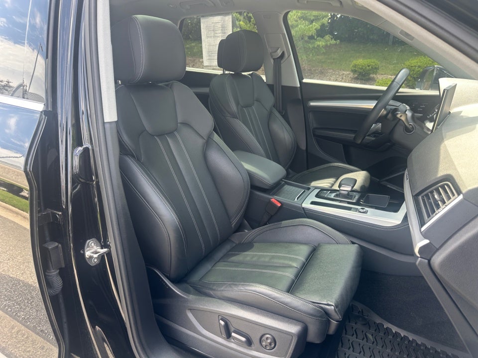 2024 Audi Q5 S line Prestige