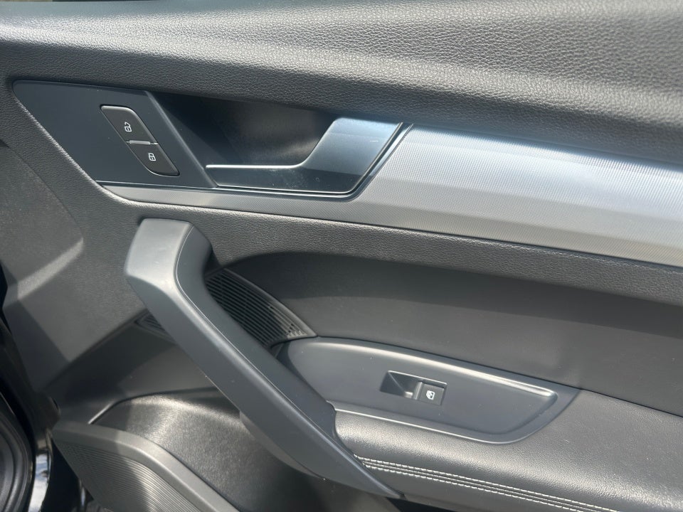 2024 Audi Q5 S line Prestige
