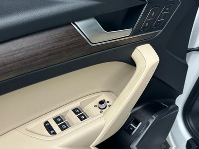 2024 Audi Q5 S line Premium