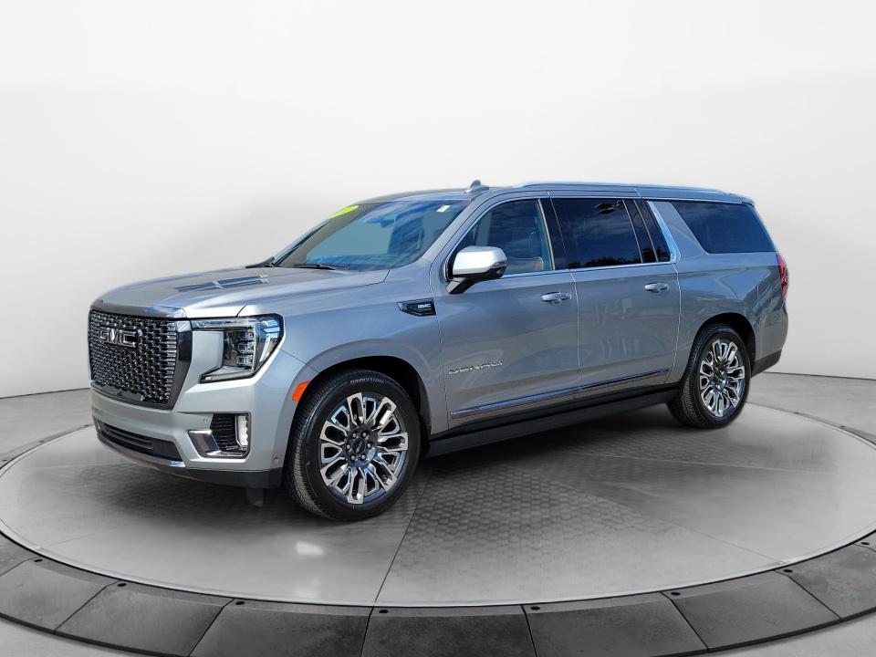 2023 GMC Yukon XL Denali Ultimate
