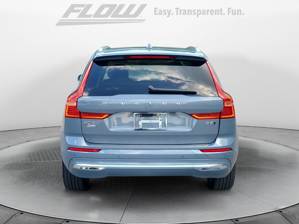 2023 Volvo XC60 Plus Bright Theme