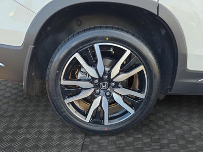 2022 Honda Pilot Touring 7-Passenger