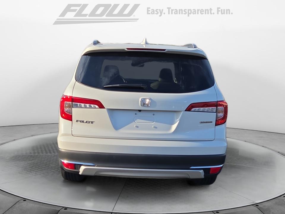 2022 Honda Pilot Touring 7-Passenger