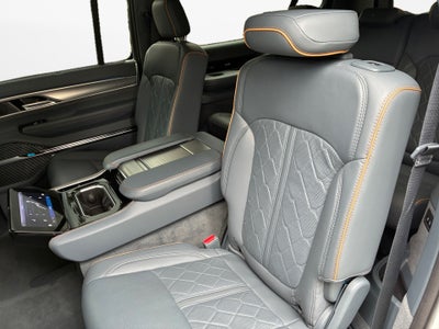 2023 Jeep Grand Wagoneer L Series III