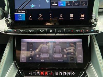 2023 Jeep Grand Wagoneer L Series III