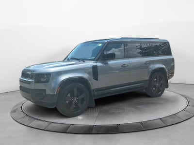 2024 Land Rover Defender X-Dynamic SE