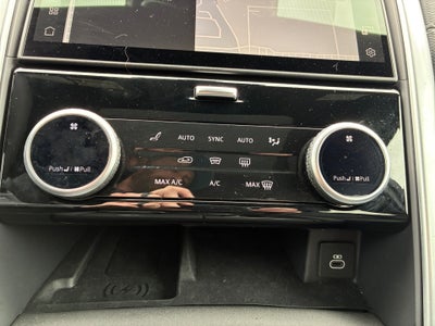 2025 Land Rover Discovery Dynamic SE