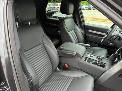 2025 Land Rover Discovery Dynamic SE