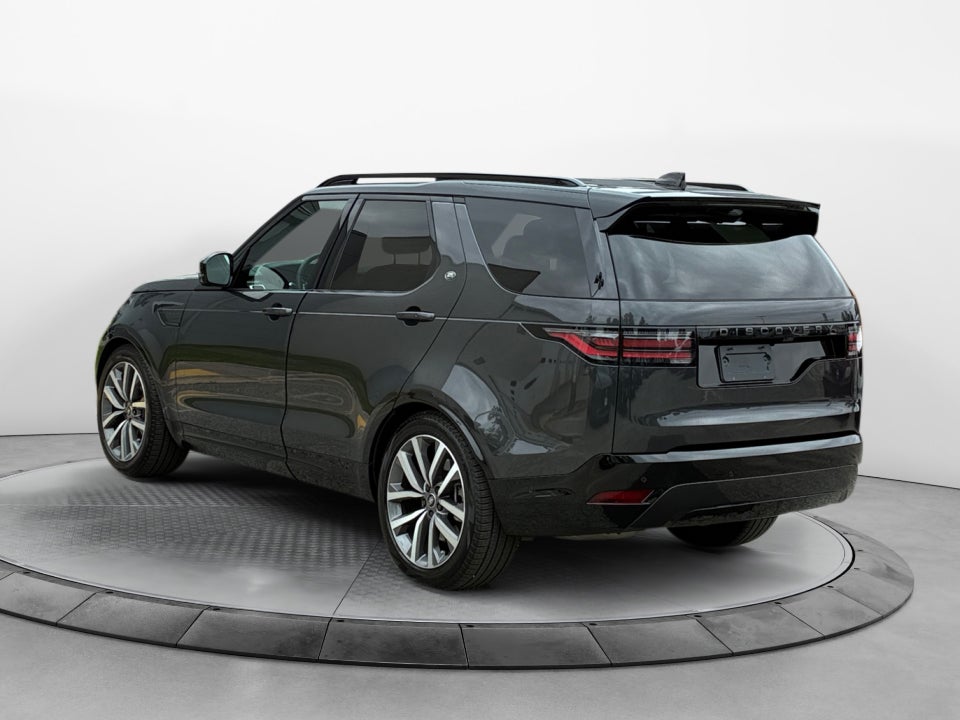 2025 Land Rover Discovery Dynamic SE