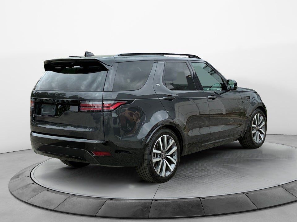 2025 Land Rover Discovery Dynamic SE