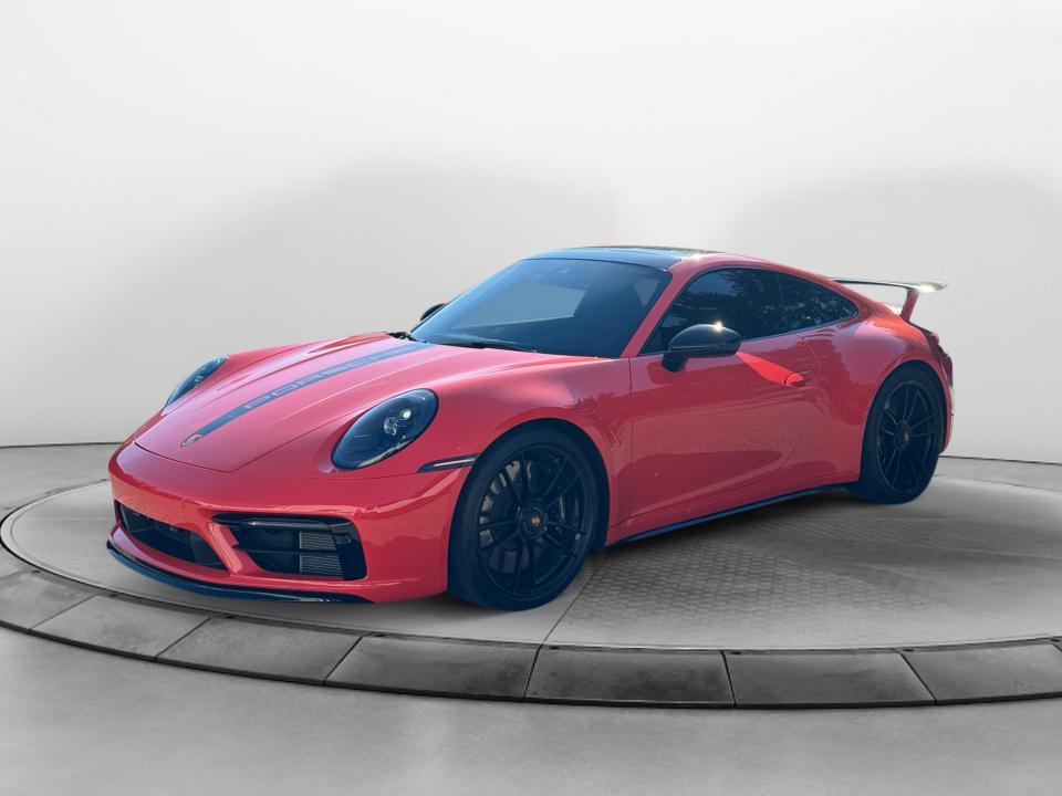 2022 Porsche 911 GTS