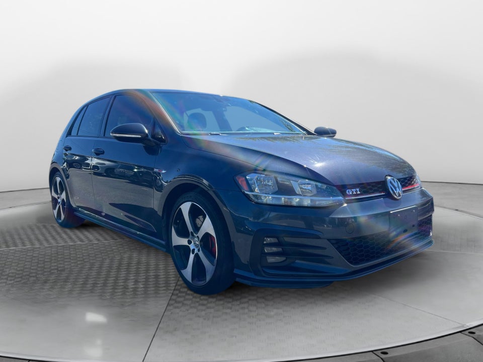 2018 Volkswagen Golf GTI S
