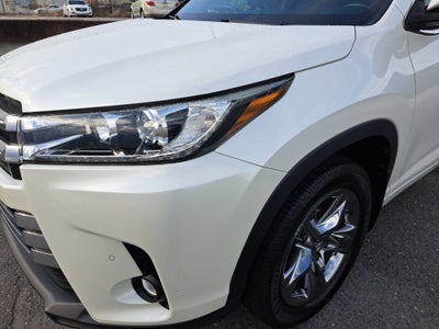 2019 Toyota Highlander Limited Platinum