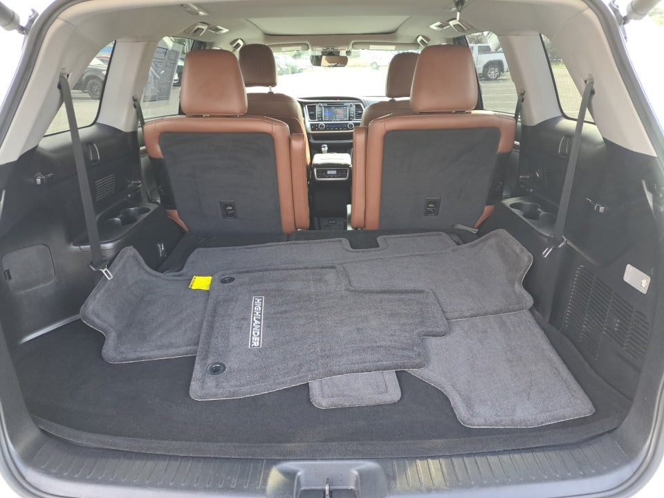 2019 Toyota Highlander Limited Platinum