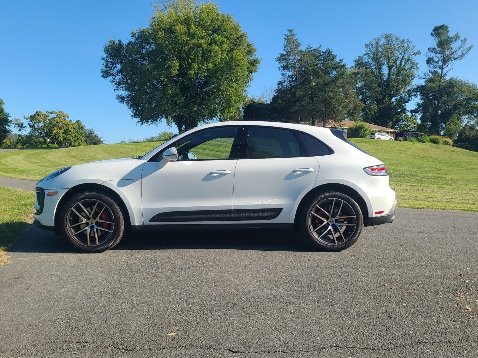 2022 Porsche Macan S